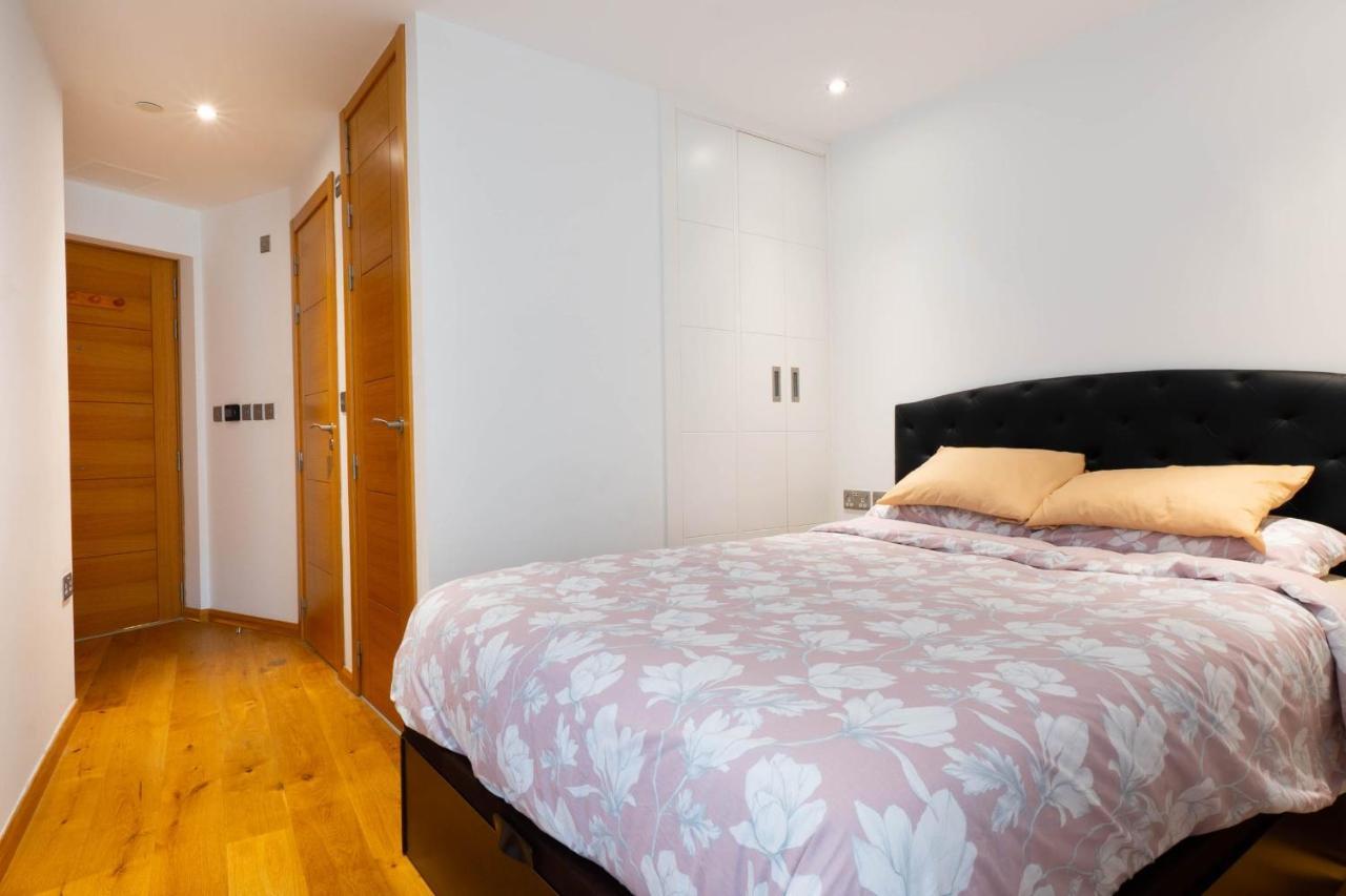 Ocean Spa Suite 11-Hosted By Sweetstay Gibilterra Esterno foto